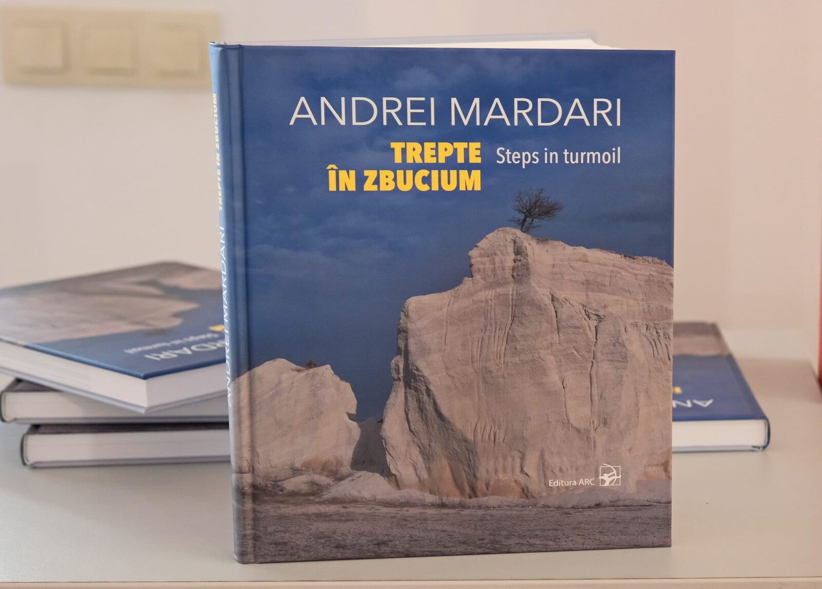 În incinta Muzeului Național de Artă al Moldovei s-a desfășurat expoziția fotografului Andrei Mardari „Calea către noi înșine”