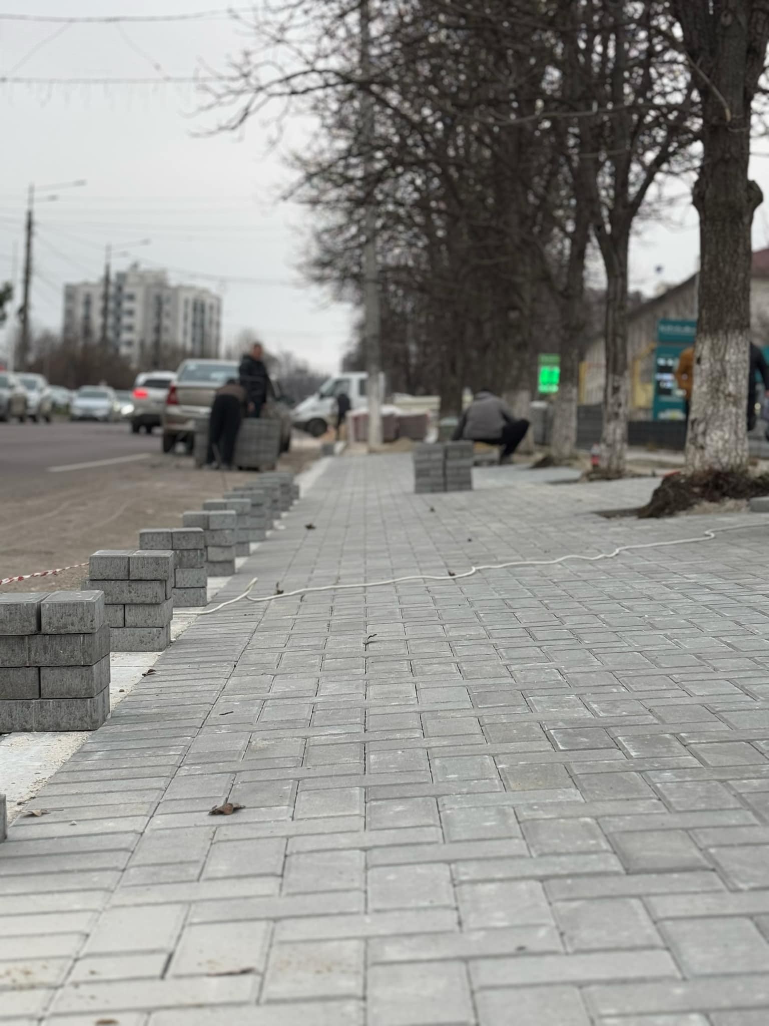 Continuarea proiectelor de infrastructură