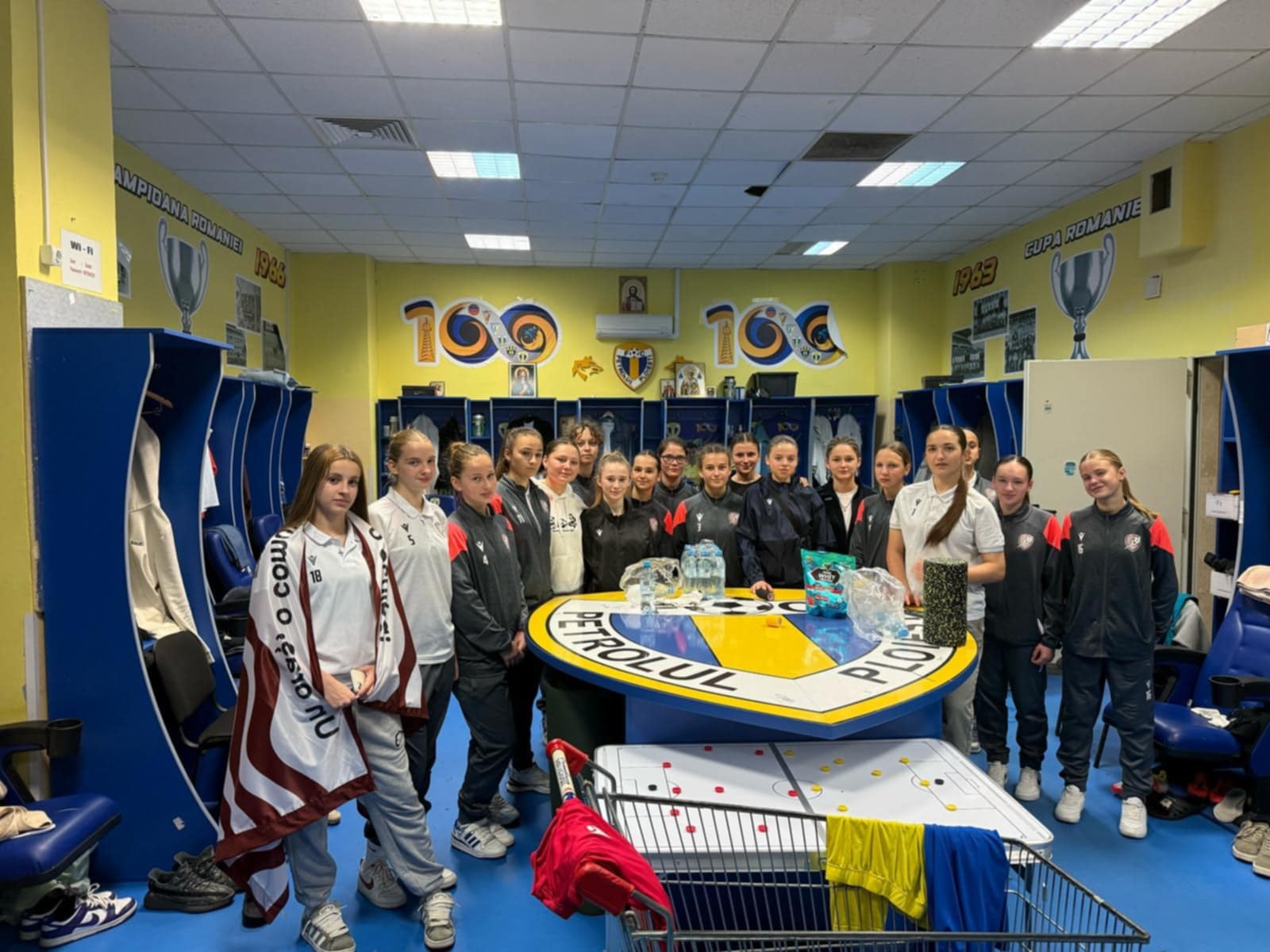 În perioada 10-15 martie, un stagiu de pregătire dedicat echipei de fotbal feminin din Ialoveni a avut loc, în cadrul unui parteneriat între Primăria orașului Ialoveni