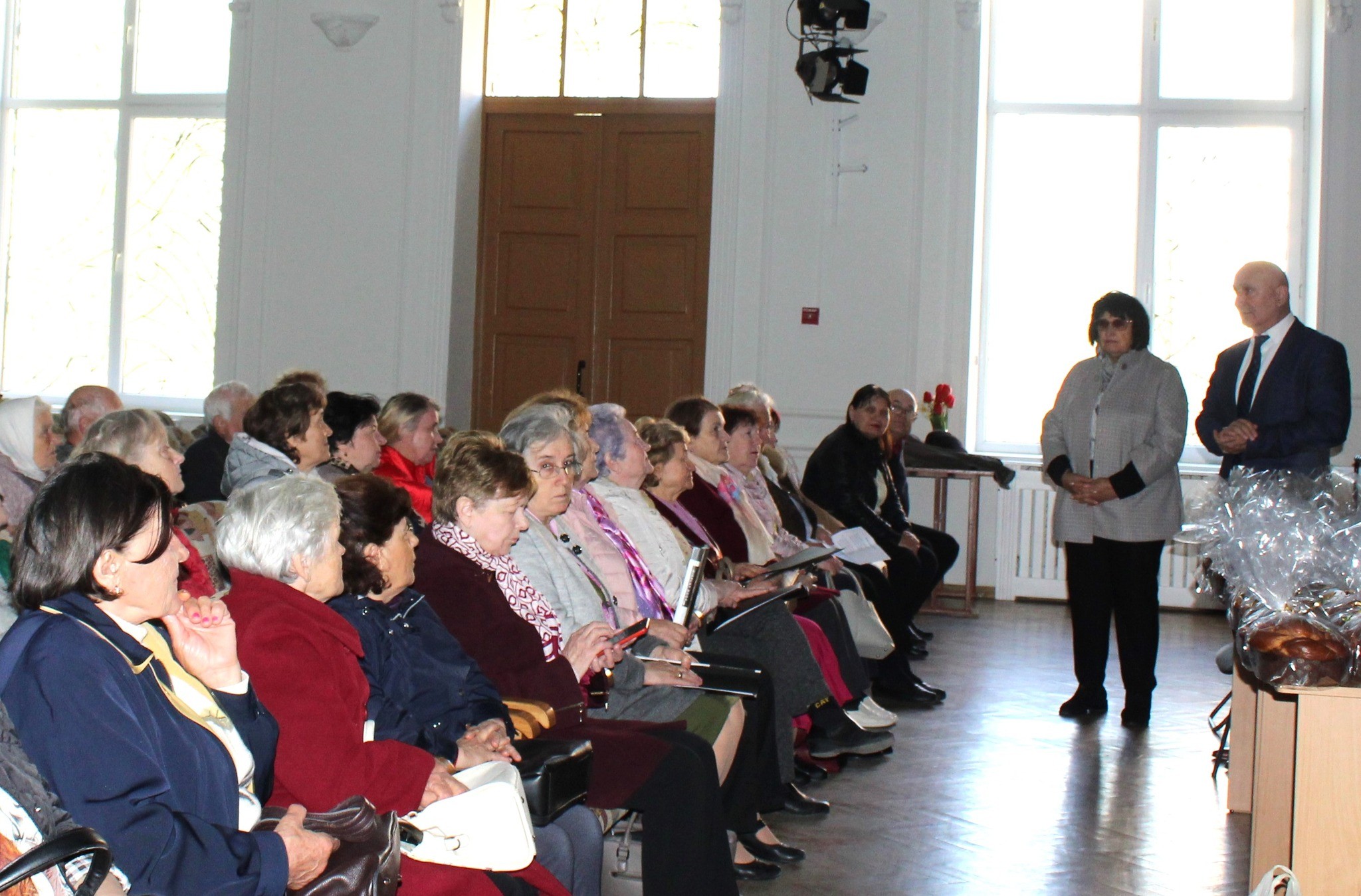 În ajunul sărbătorilor pascale, membrii Asociației Pensionarilor și Veteranilor Muncii