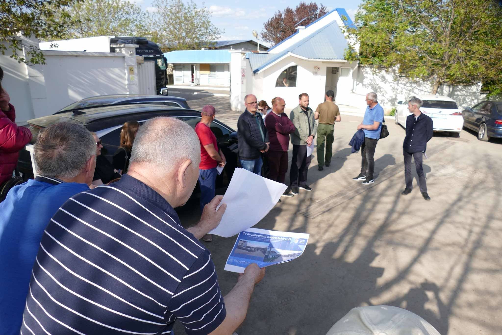 Primăria orașului Ialoveni a organizat, în data de 30 aprilie 2025, consultări publice cu privire la selectarea drumurilor locale care urmează a fi propuse pentru construcție,