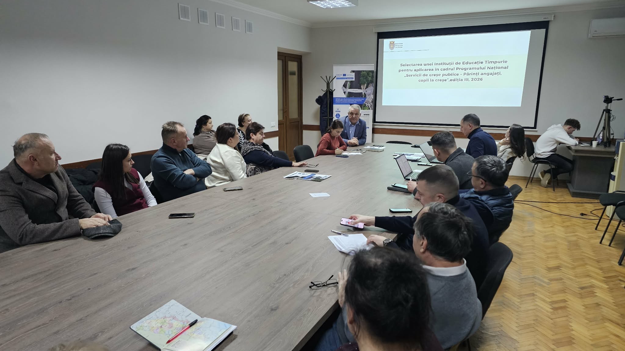 𝐏𝐫𝐢𝐦𝐚̆𝐫𝐢𝐚 𝐨𝐫𝐚𝐬̦𝐮𝐥𝐮𝐢 𝐈𝐚𝐥𝐨𝐯𝐞𝐧𝐢 𝐚 𝐨𝐫𝐠𝐚𝐧𝐢𝐳𝐚𝐭 𝐜𝐨𝐧𝐬𝐮𝐥𝐭𝐚̆𝐫𝐢 𝐩𝐮𝐛𝐥𝐢𝐜𝐞 𝐩𝐫𝐢𝐯𝐢𝐧𝐝 𝐞𝐱𝐭𝐢𝐧𝐝𝐞𝐫𝐞𝐚 𝐬𝐞𝐫𝐯𝐢𝐜𝐢𝐢𝐥𝐨𝐫 𝐝𝐞 𝐜𝐫𝐞𝐬̦𝐚̆ 𝐬̦𝐢 𝐩𝐫𝐨𝐜𝐞𝐬𝐮𝐥 𝐝𝐞 𝐞𝐥𝐚𝐛𝐨𝐫𝐚𝐫𝐞 𝐚 𝐒𝐭𝐫𝐚𝐭𝐞𝐠𝐢𝐞𝐢 𝐝𝐞 𝐝𝐞𝐳𝐯𝐨𝐥𝐭𝐚𝐫𝐞 𝐬𝐨𝐜𝐢𝐨-𝐞𝐜𝐨𝐧𝐨𝐦𝐢𝐜𝐚̆ 𝟐𝟎𝟐𝟔-𝟐𝟎𝟑𝟏