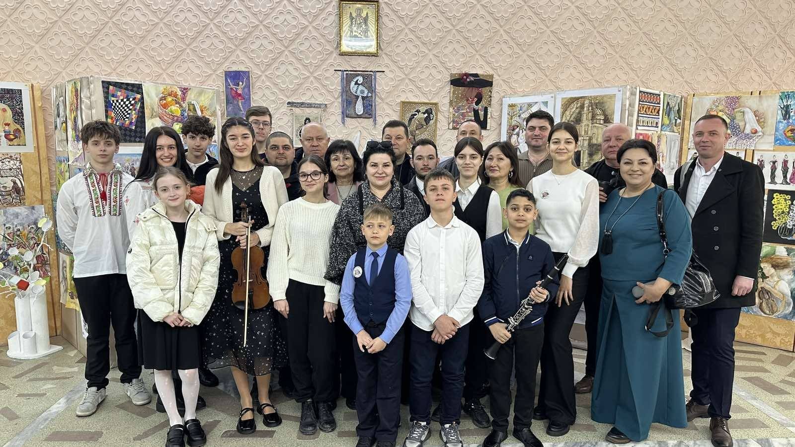 Elevii Școlii de Arte din Ialoveni – premiați la Concursul Național „Pe Aripile Artei”