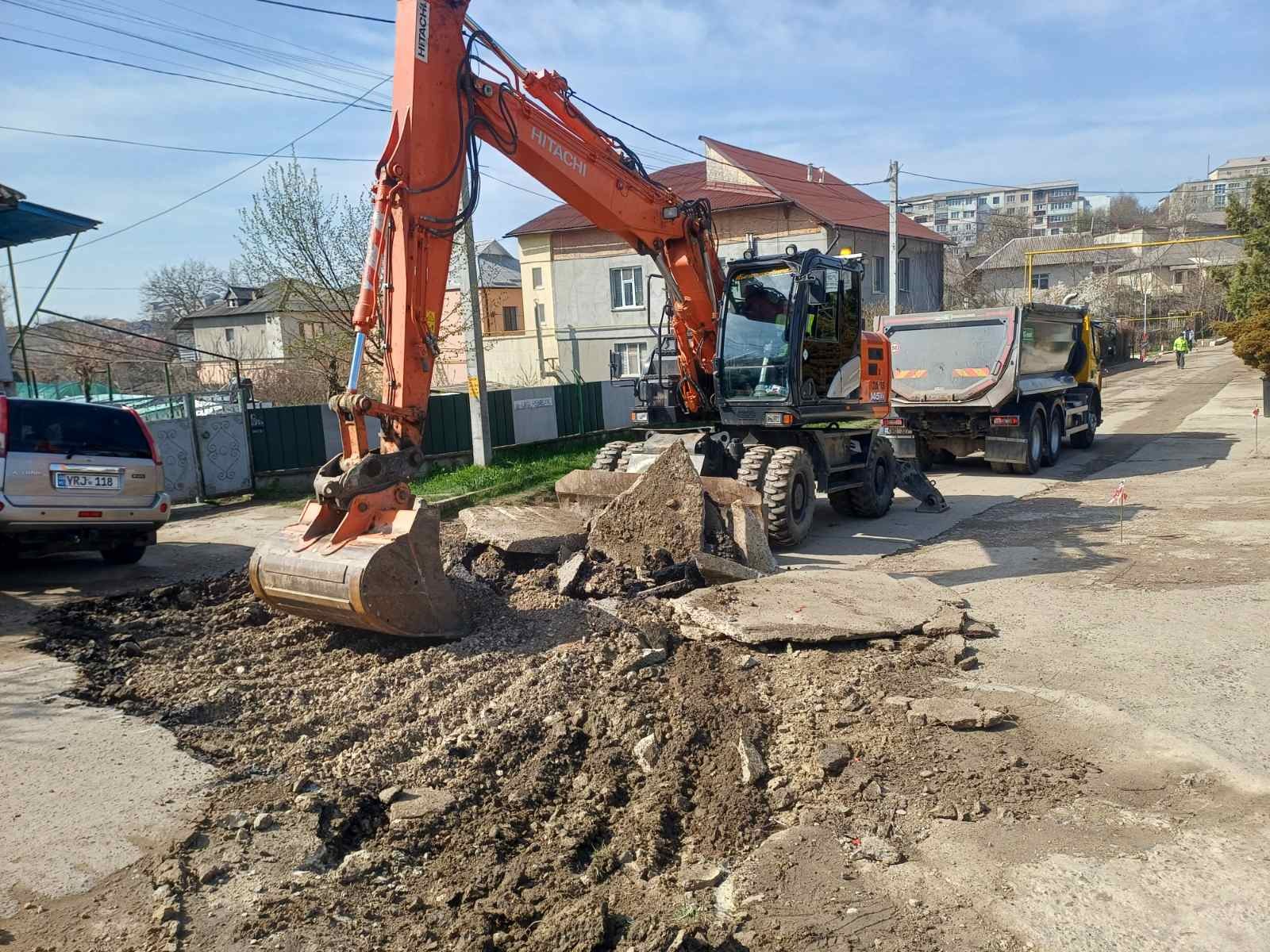 𝐀𝐮 𝐝𝐞𝐦𝐚𝐫𝐚𝐭 𝐥𝐮𝐜𝐫𝐚̆𝐫𝐢𝐥𝐞 𝐝𝐞 𝐜𝐨𝐧𝐬𝐭𝐫𝐮𝐜𝐭̦𝐢𝐞 𝐚 𝐝𝐫𝐮𝐦𝐮𝐥𝐮𝐢 𝐝𝐞 𝐨𝐜𝐨𝐥𝐢𝐫𝐞 𝐬𝐭𝐫. 𝐋. 𝐑𝐞𝐛𝐫𝐞𝐚𝐧𝐮 – 𝐬𝐭𝐫. 𝐆𝐫𝐚̆𝐝𝐢𝐧𝐢𝐥𝐨𝐫 (𝐜𝐨𝐧𝐭𝐢𝐧𝐮𝐚𝐫𝐞)