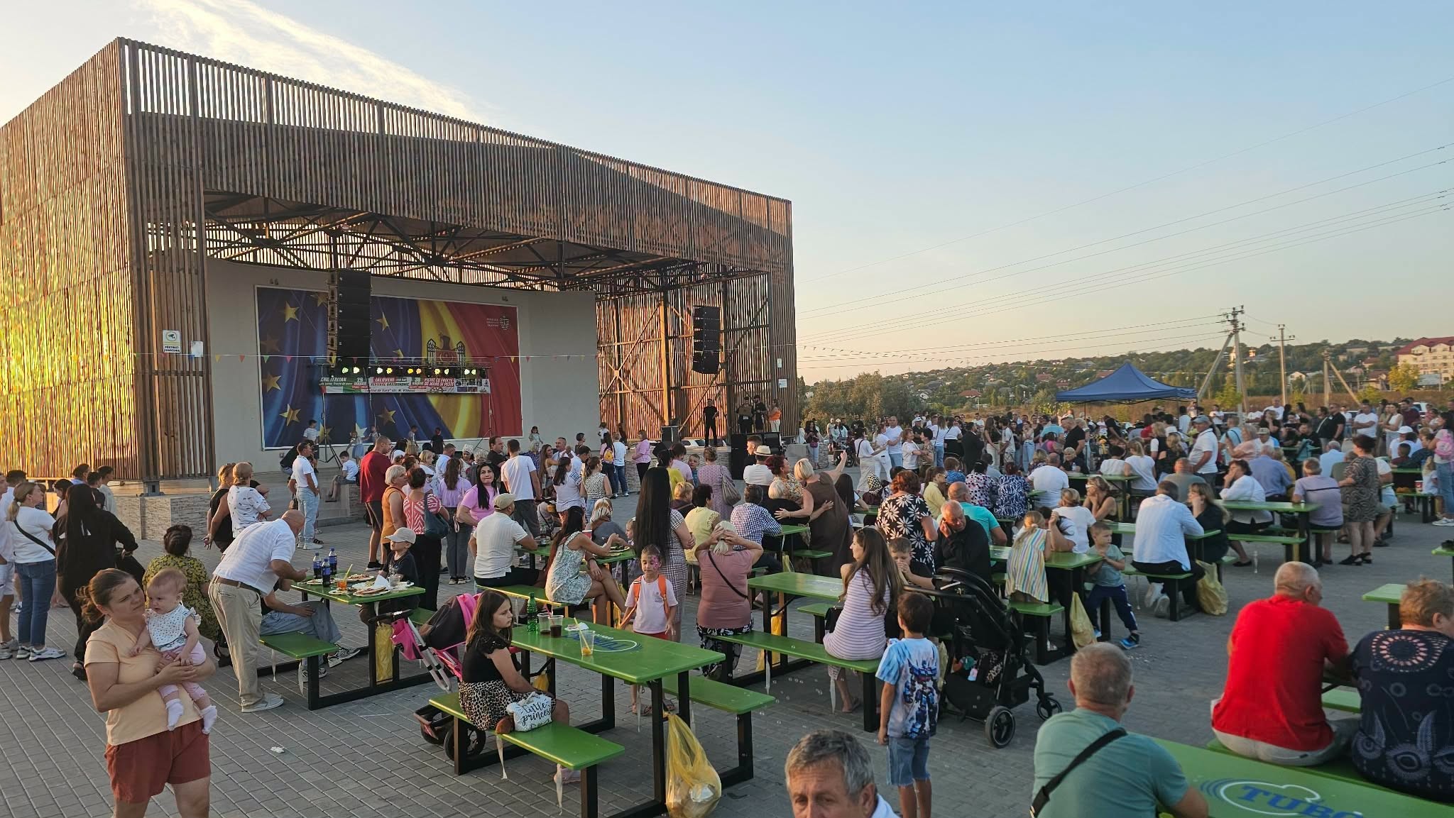 𝐈𝐀𝐋𝐎𝐕𝐄𝐍𝐈 START Festival Gastronomic italian & Fructe de mare “TE IUBESC IALOVENI” prima ediție