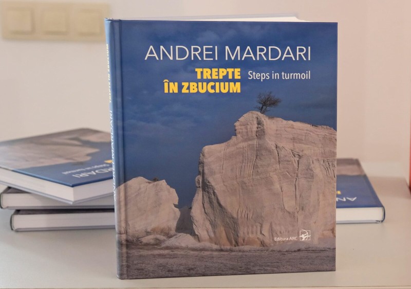 În incinta Muzeului Național de Artă al Moldovei s-a desfășurat expoziția fotografului Andrei Mardari „Calea către noi înșine”