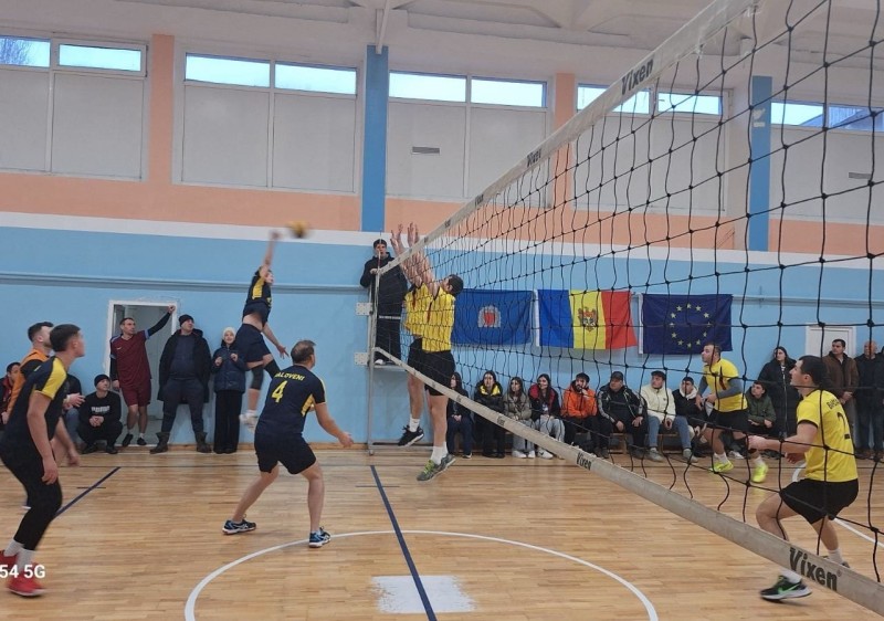 În ziua de 1 februarie s-a desfășurat faza finală a Campionatului Raional de Volei