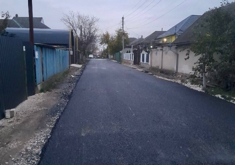 Lucrările de reparație a străzii Miron Costin