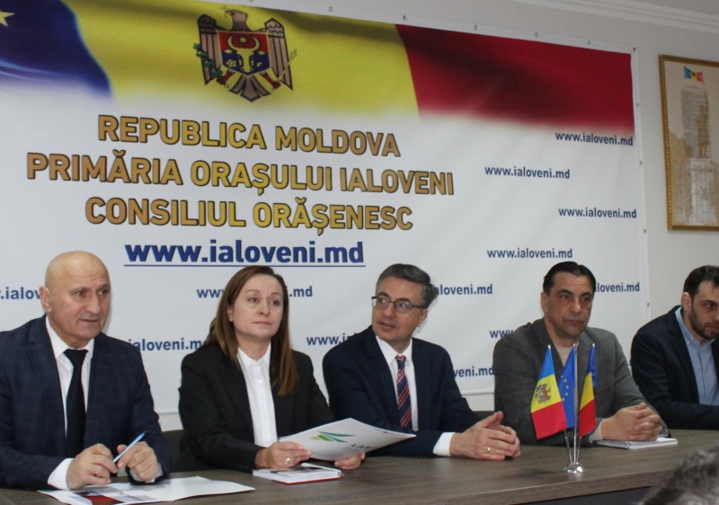 𝐕𝐢𝐳𝐢𝐭𝐚̆ 𝐝𝐞 𝐥𝐮𝐜𝐫𝐮 𝐥𝐚 𝐈𝐚𝐥𝐨𝐯𝐞𝐧𝐢 𝐩𝐞𝐧𝐭𝐫𝐮 𝐜𝐨𝐧𝐬𝐨𝐥𝐢𝐝𝐚𝐫𝐞𝐚 𝐜𝐨𝐨𝐩𝐞𝐫𝐚̆𝐫𝐢𝐢 𝐝𝐢𝐧𝐭𝐫𝐞 𝐑𝐨𝐦𝐚̂𝐧𝐢𝐚 𝐬̦𝐢 𝐑𝐞𝐩𝐮𝐛𝐥𝐢𝐜𝐚 𝐌𝐨𝐥𝐝𝐨𝐯𝐚